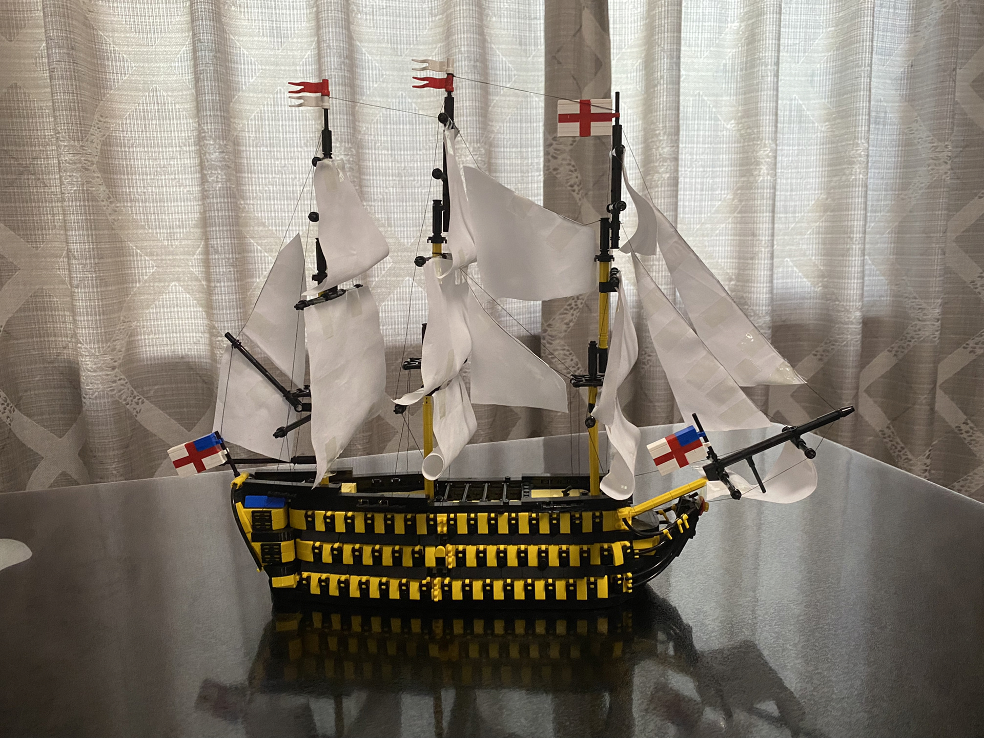 【乐高moc】胜利号风帆战列舰 图纸来源:闲鱼 作者:赖佬 零件数量