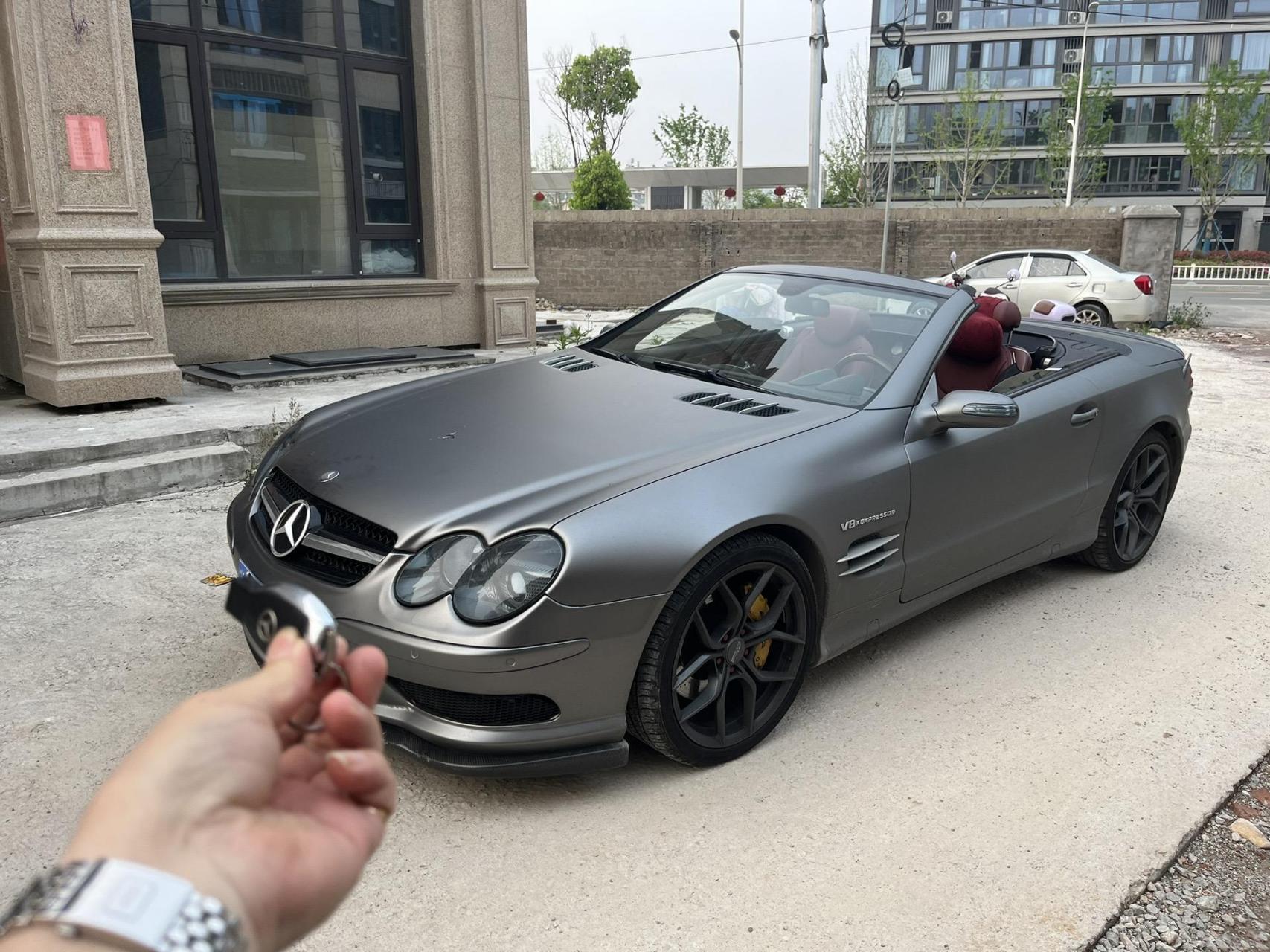 一代经典奔驰sl500敞篷跑车 6万多公里