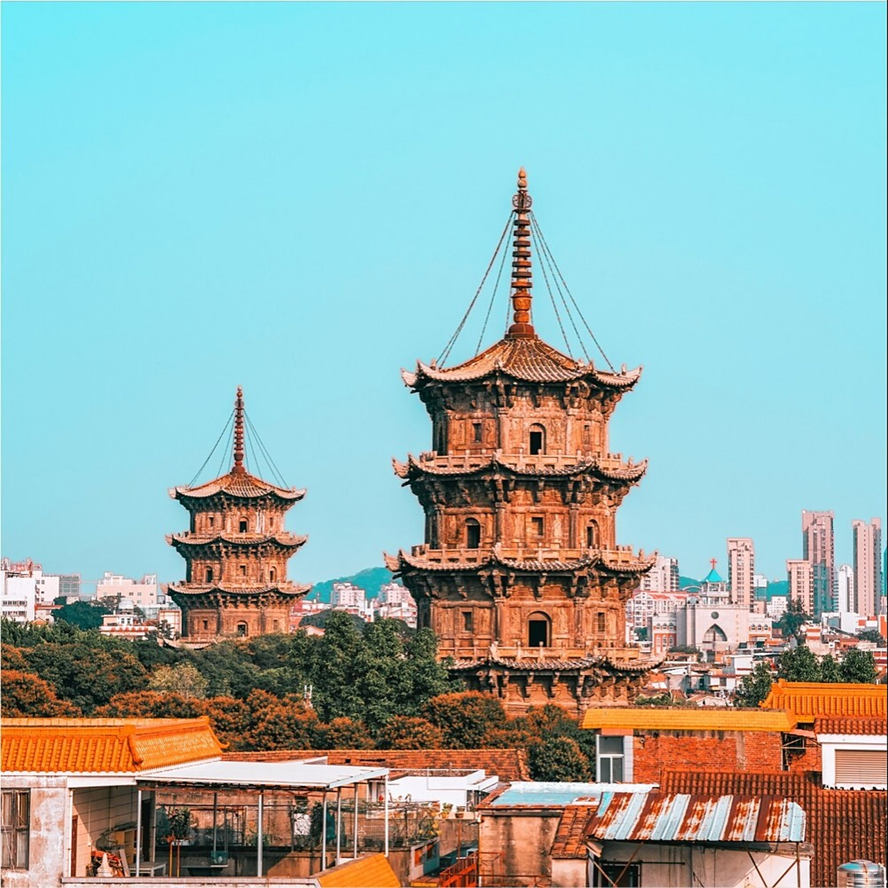 泉州旅游攻略 [害羞] 说起福建旅游,大多数人第一想起应该是 "网红