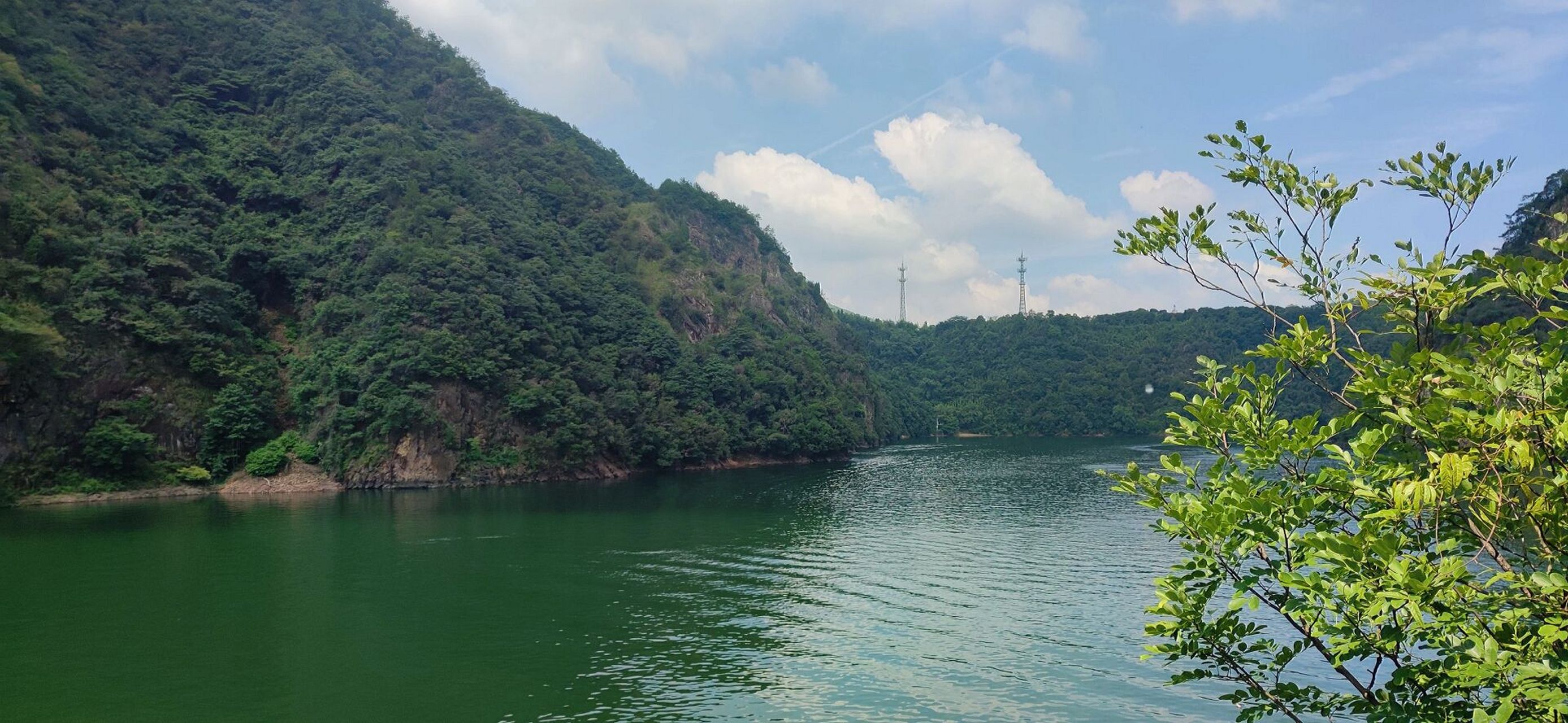 诸暨五泄(洩)风景区    废腿的一天 门票70,小孩45(包含船票),携程