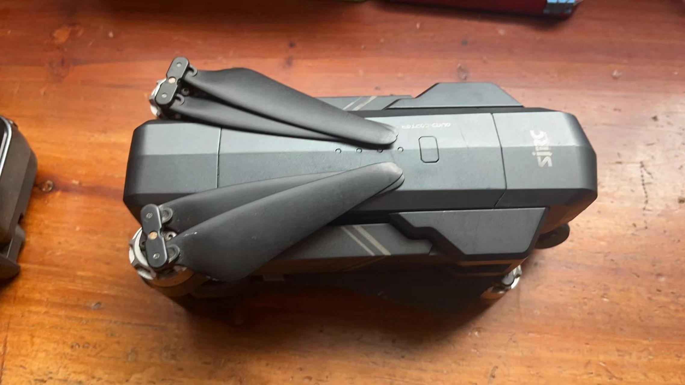 抵押到期处理 世季f11云台版 入门级最好的无人机.