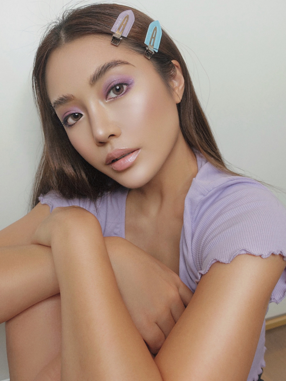 元素 :美黑 紫色眼影 野生眉 轻眼线 #欧美妆容分享