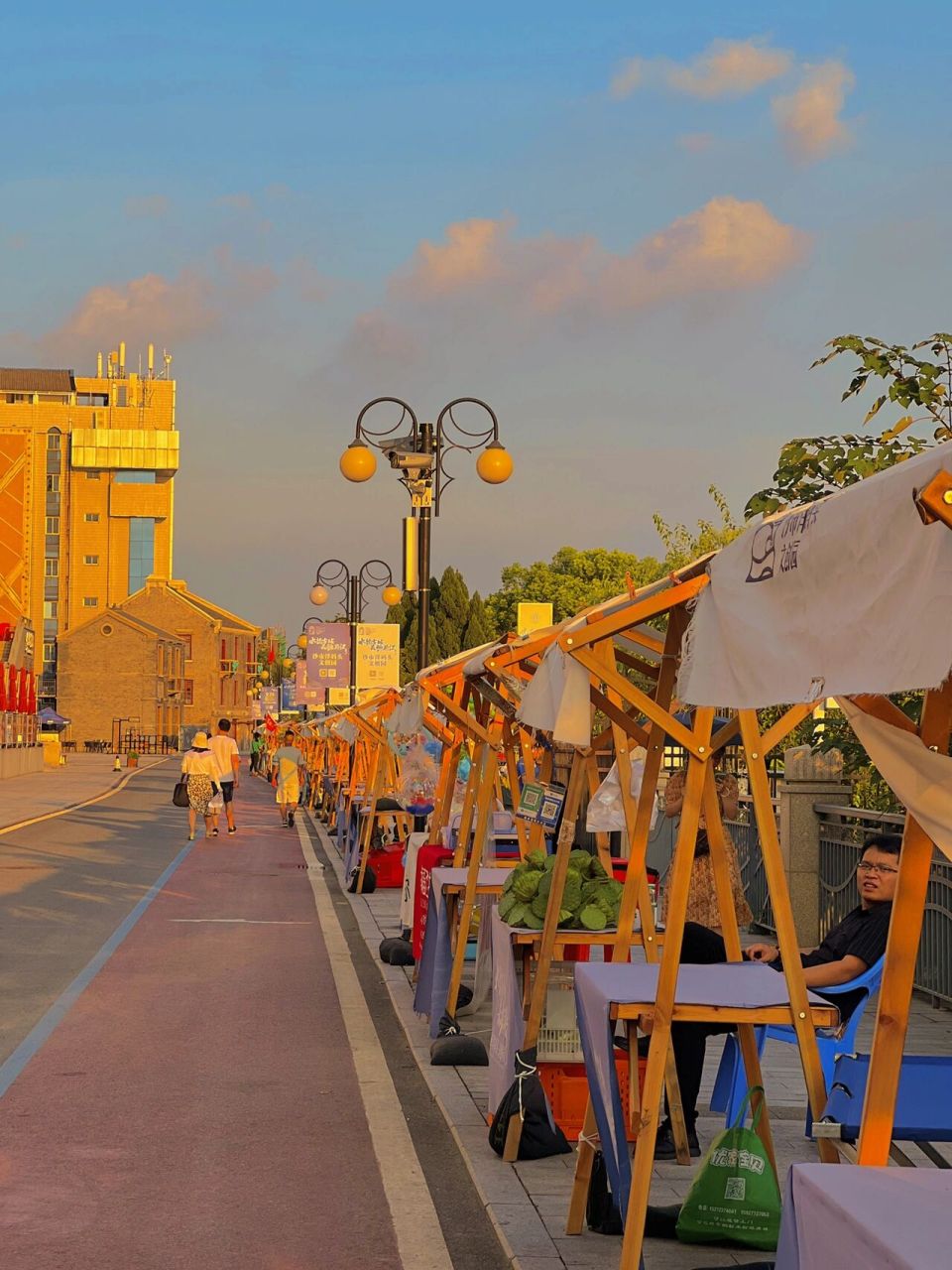 荆州洋码头～追寻一场金色日落92 来方特玩的小伙伴 有时间也可以去