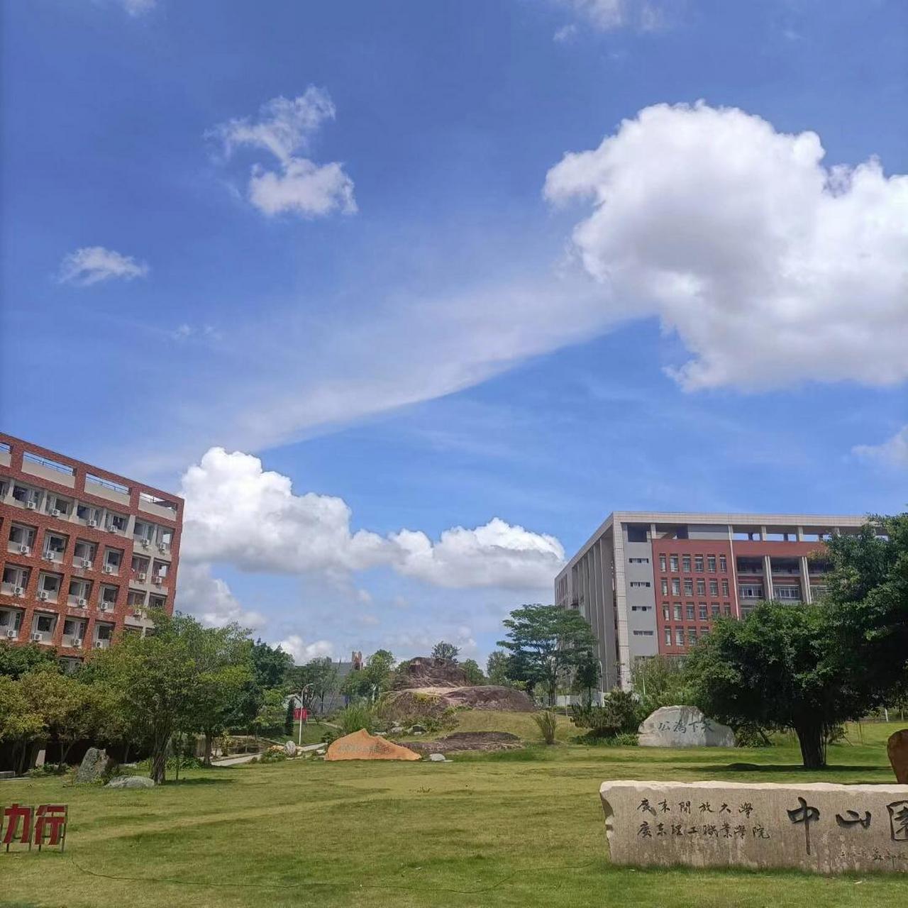 广东理工职业学院中山校区! 广理四人间and六人间样图!