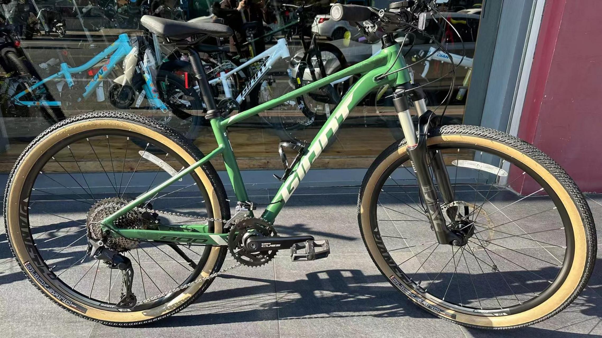 24款捷安特xtc800,全消光巡猎绿,s码27.5适合160-175身高