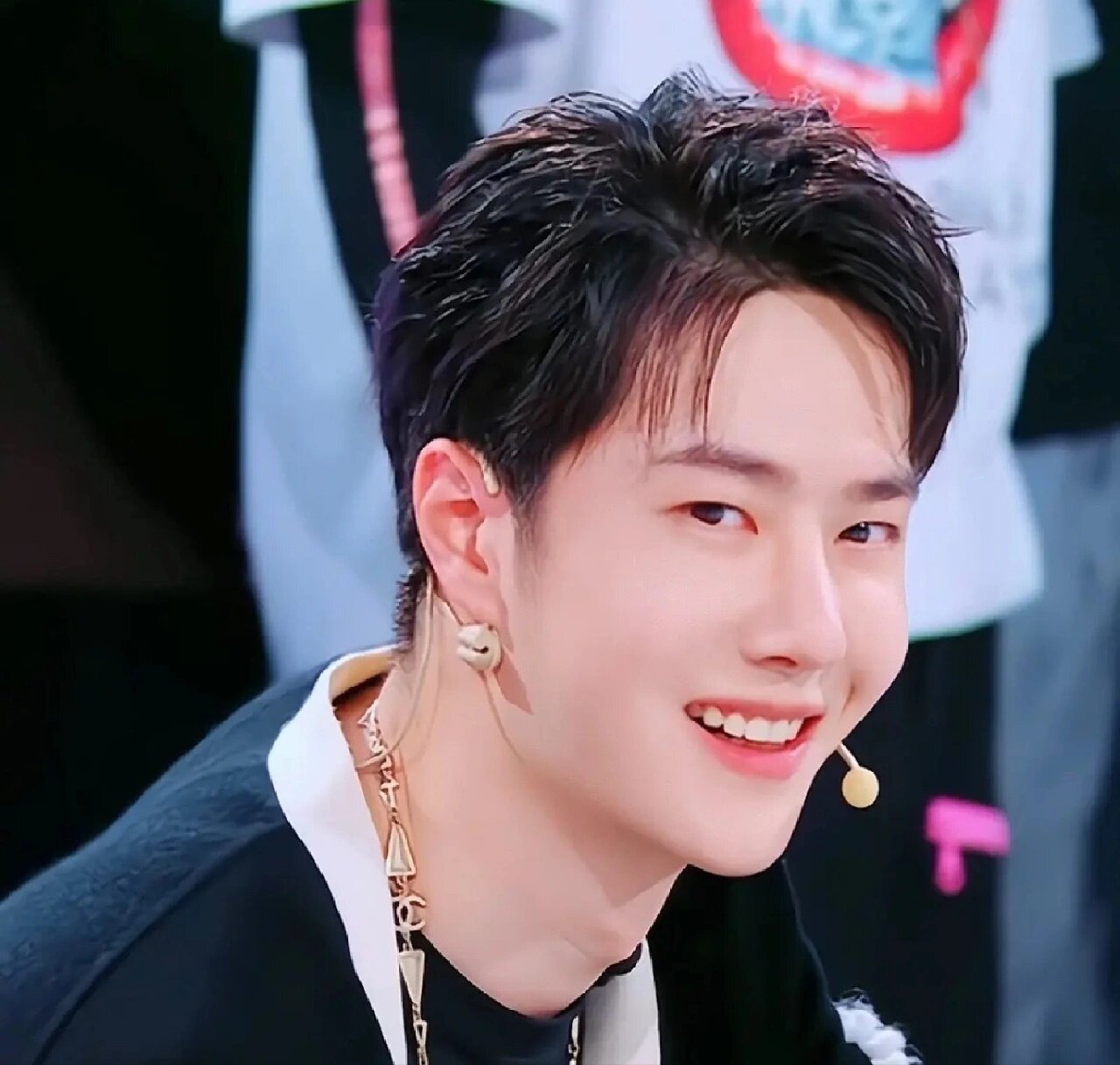 王一博可爱头像