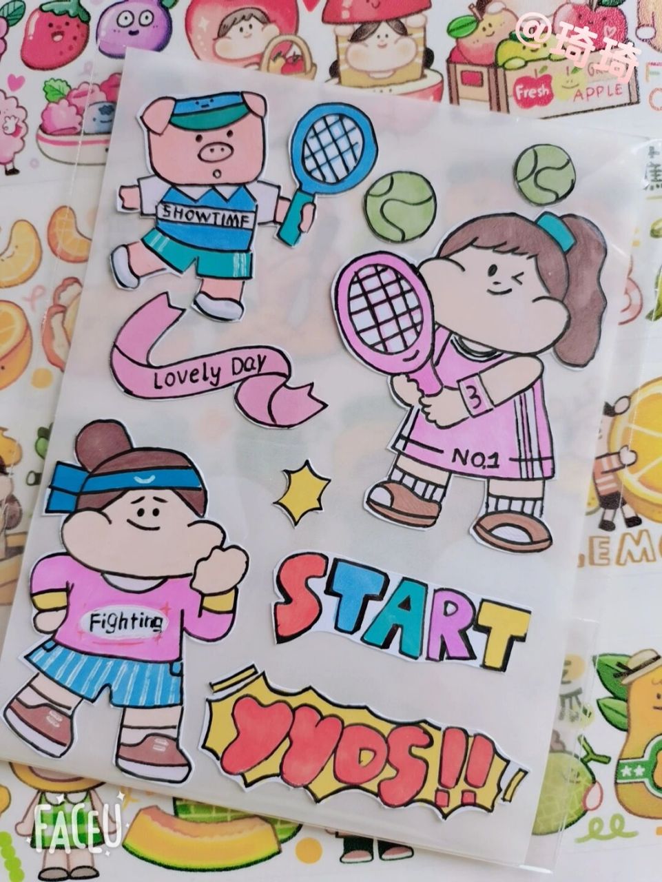 自制肉球贴纸(*^ω^*) 新人报到自制肉球贴纸呀画了好久,给个赞赞吧