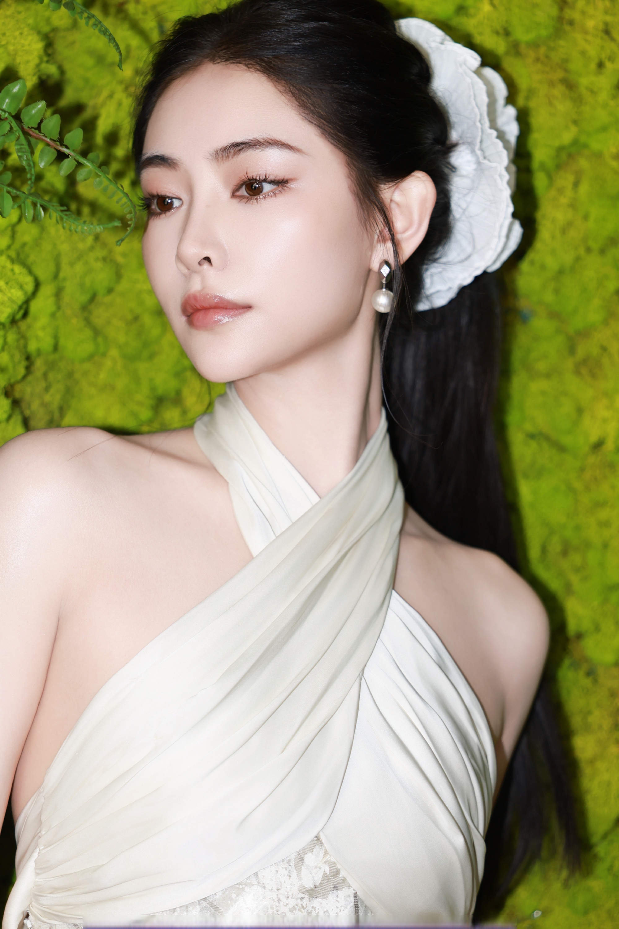 许佳琪玫瑰美人,精致且优雅