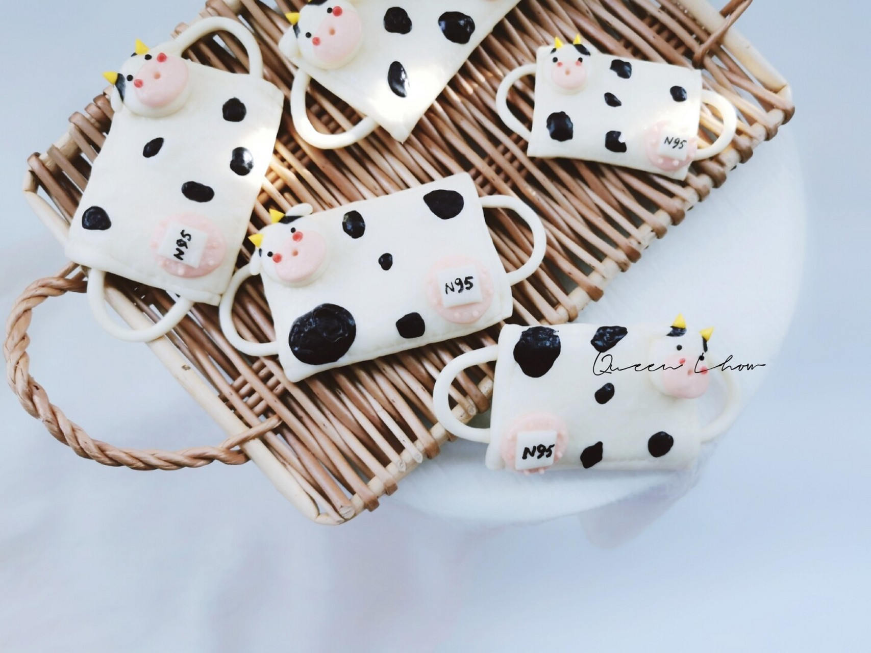 卡通馒头 牛牛口罩 这个口罩无敌牛,愿2021我们甩掉口罩!