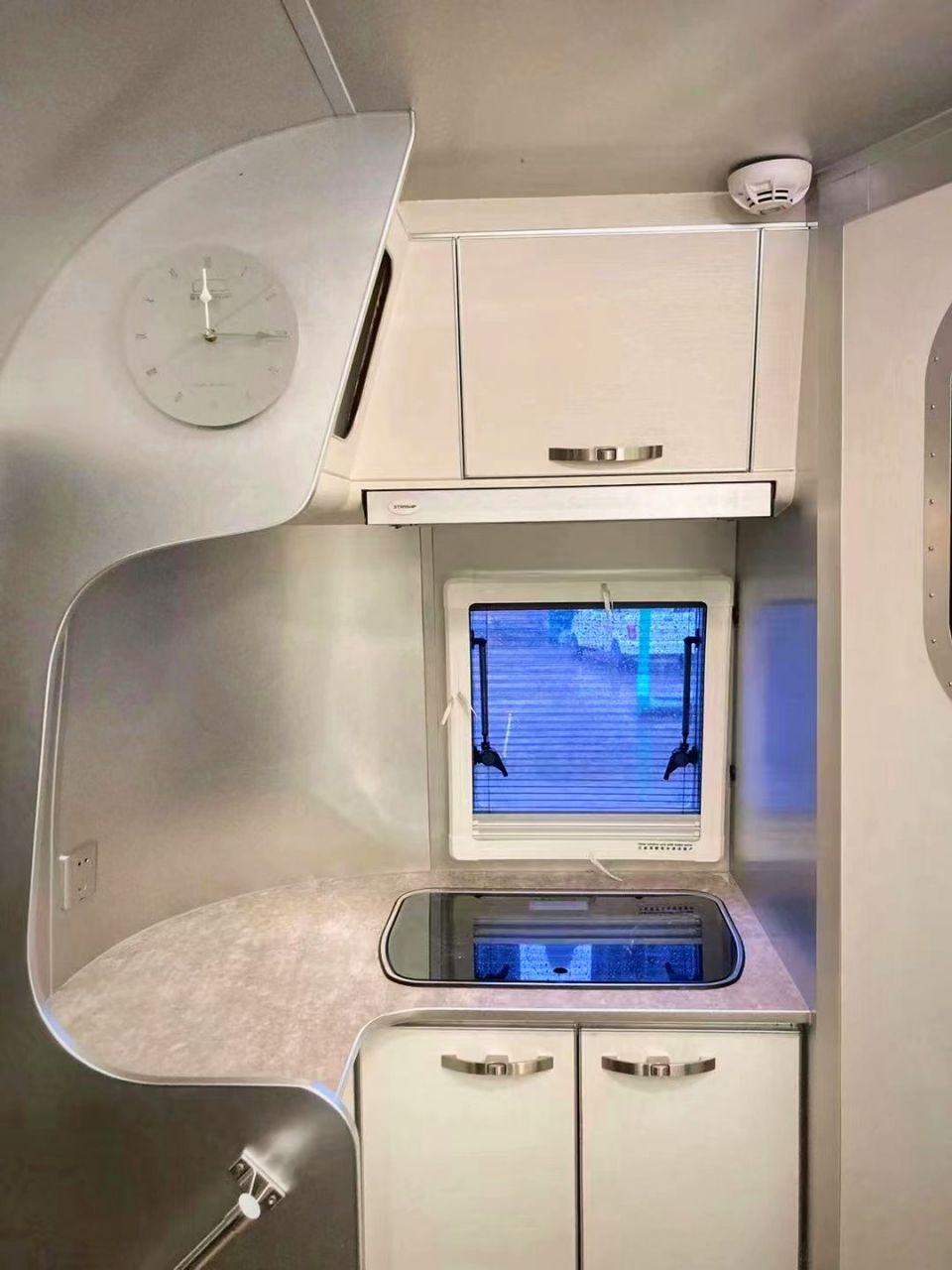 星舟房车.2020年9月星洲拖挂房车,外部尺寸:6米×2.45×2.