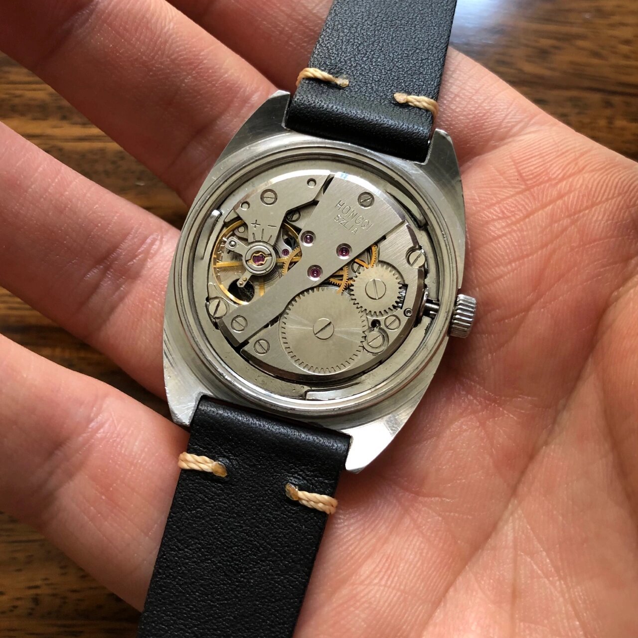 辽宁手表厂红旗牌老手表 70年代末生产飞机秒针