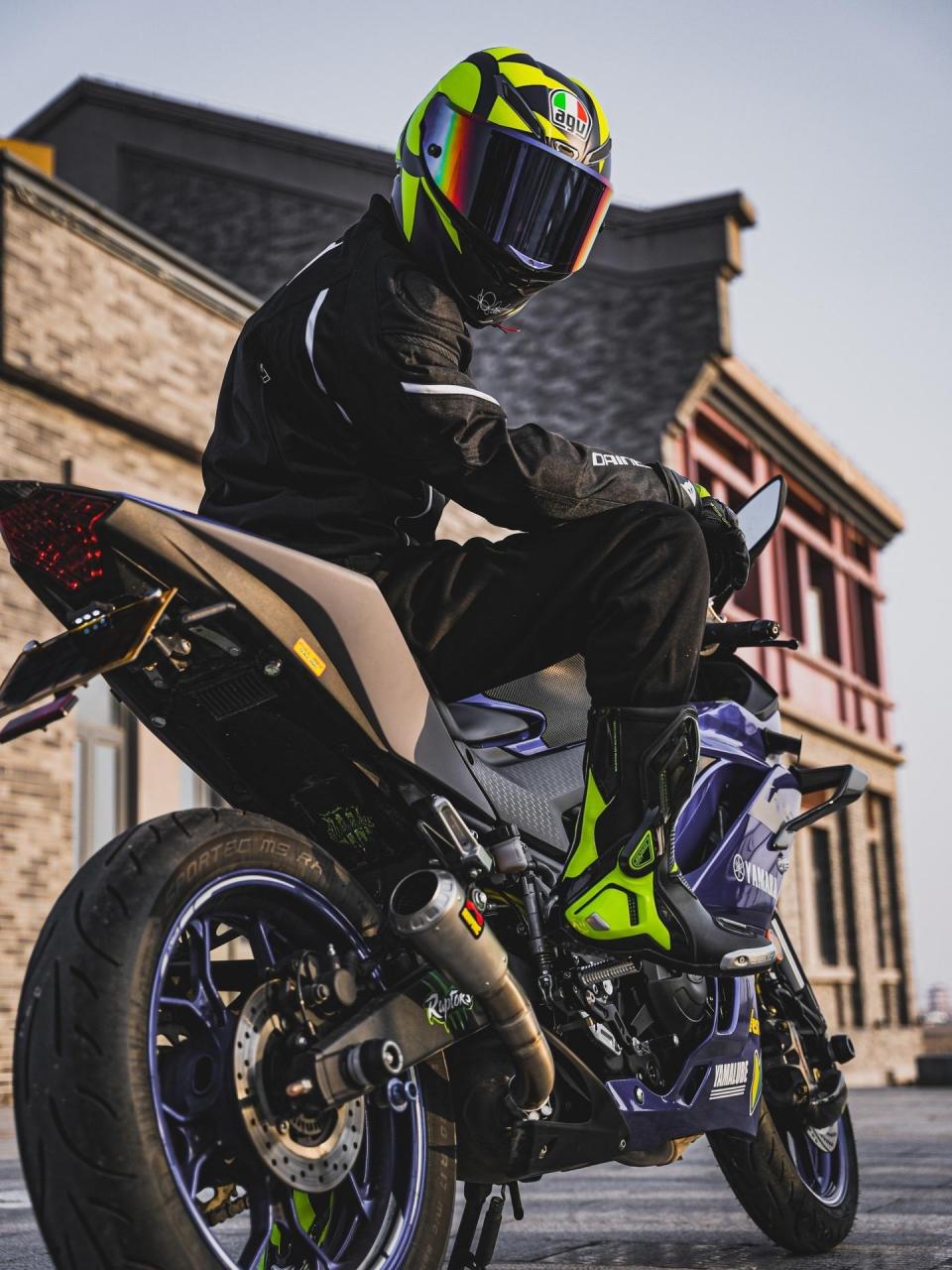 雅马哈r3改装案例分享