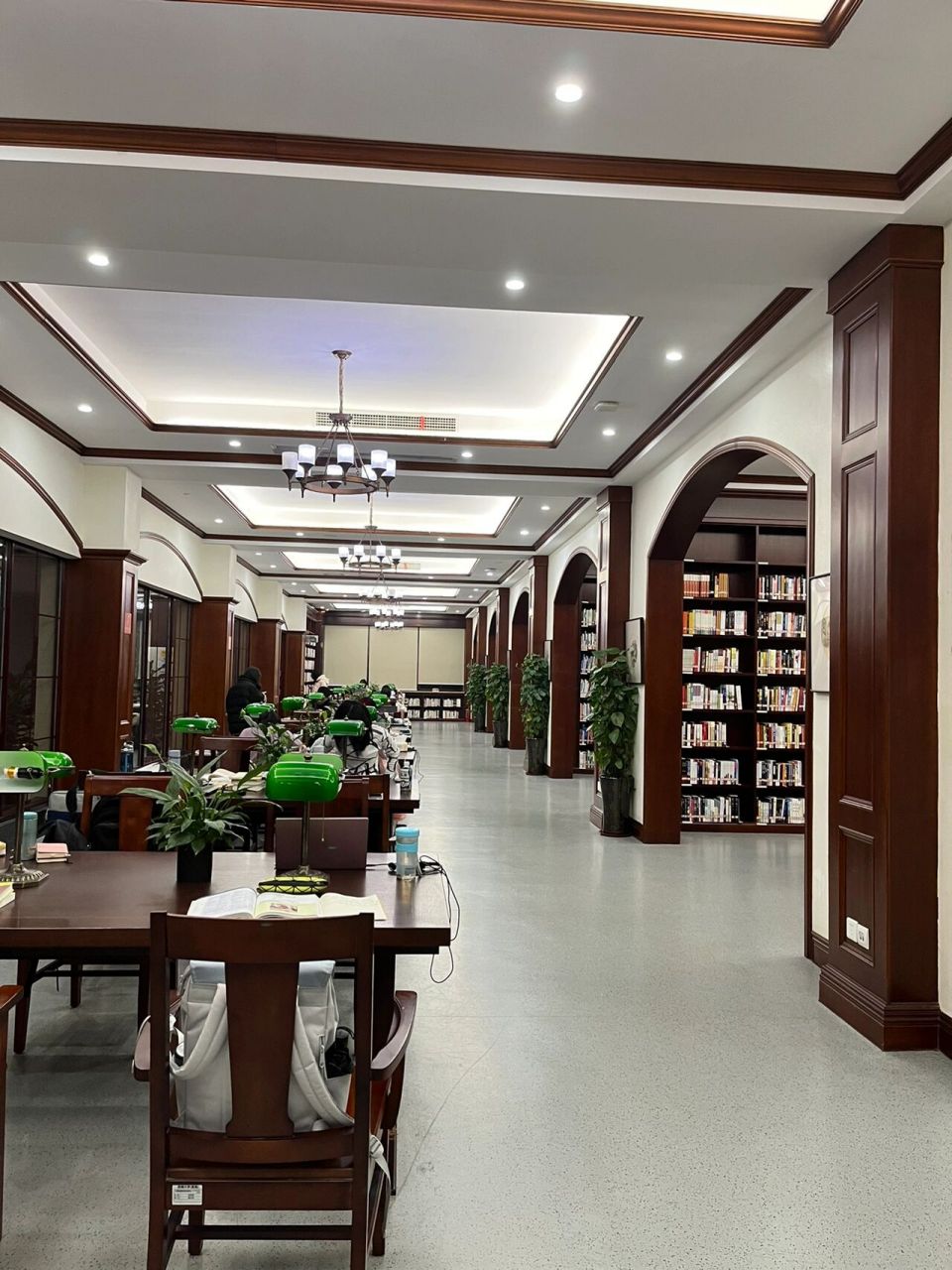 西南大学|校园一角(三) 超级喜欢西大的图书馆呀!