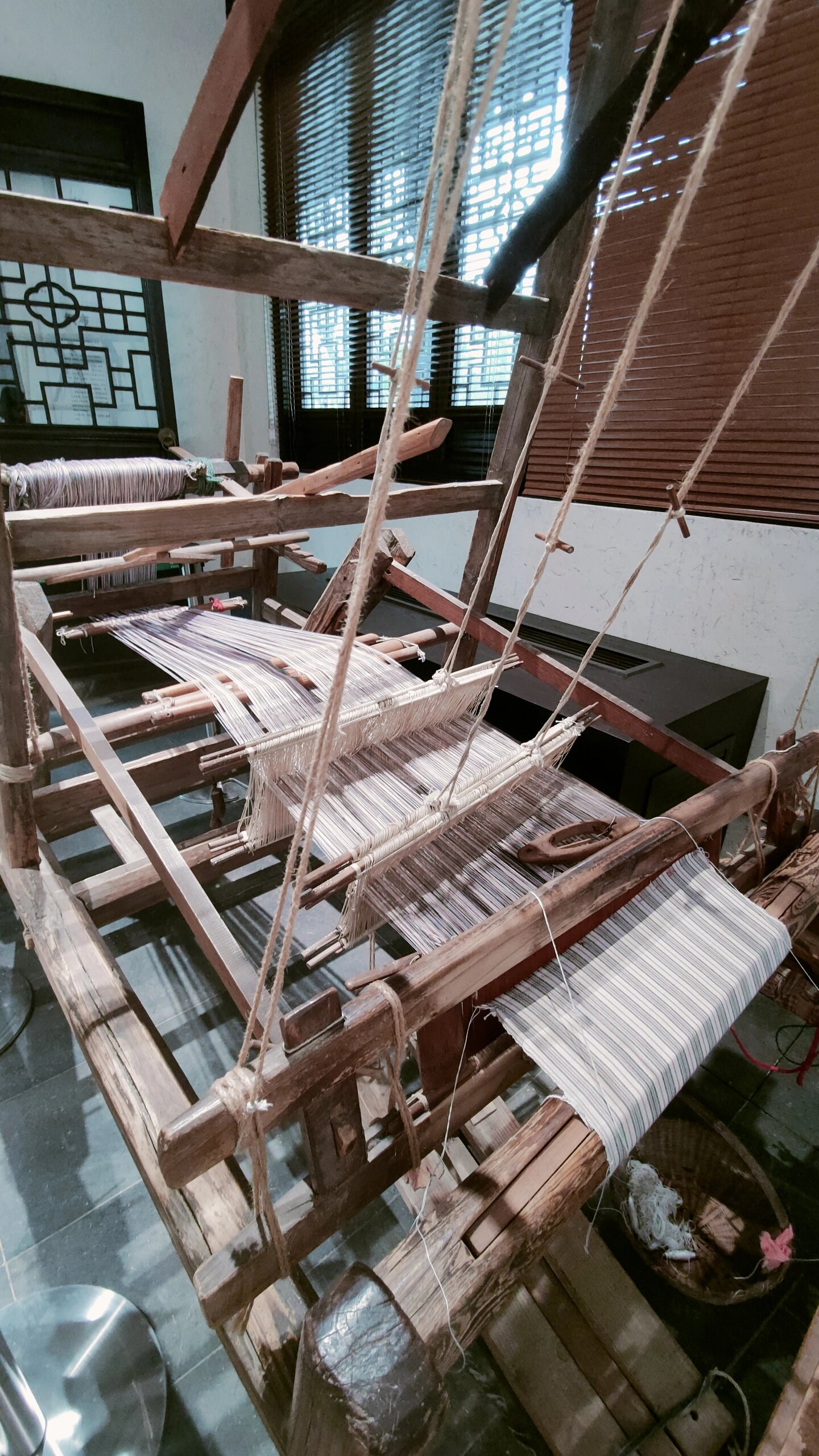古代织布机|老物件@慢慢巡漫漫路的动态