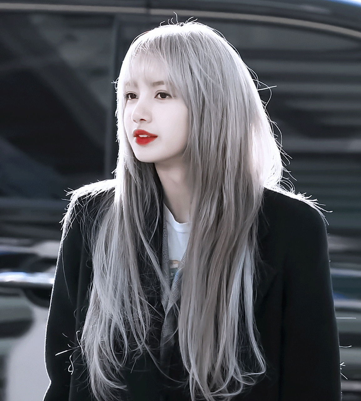 通过lisa最近的妆容变化,真的意识到了韩娱的服化道妆造是有多牛