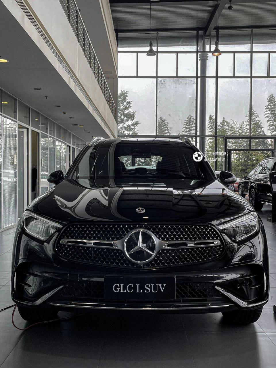 奔驰glc260l豪华全款40万提.24款 glc 260l豪华型 指导价:45.53万↓9.