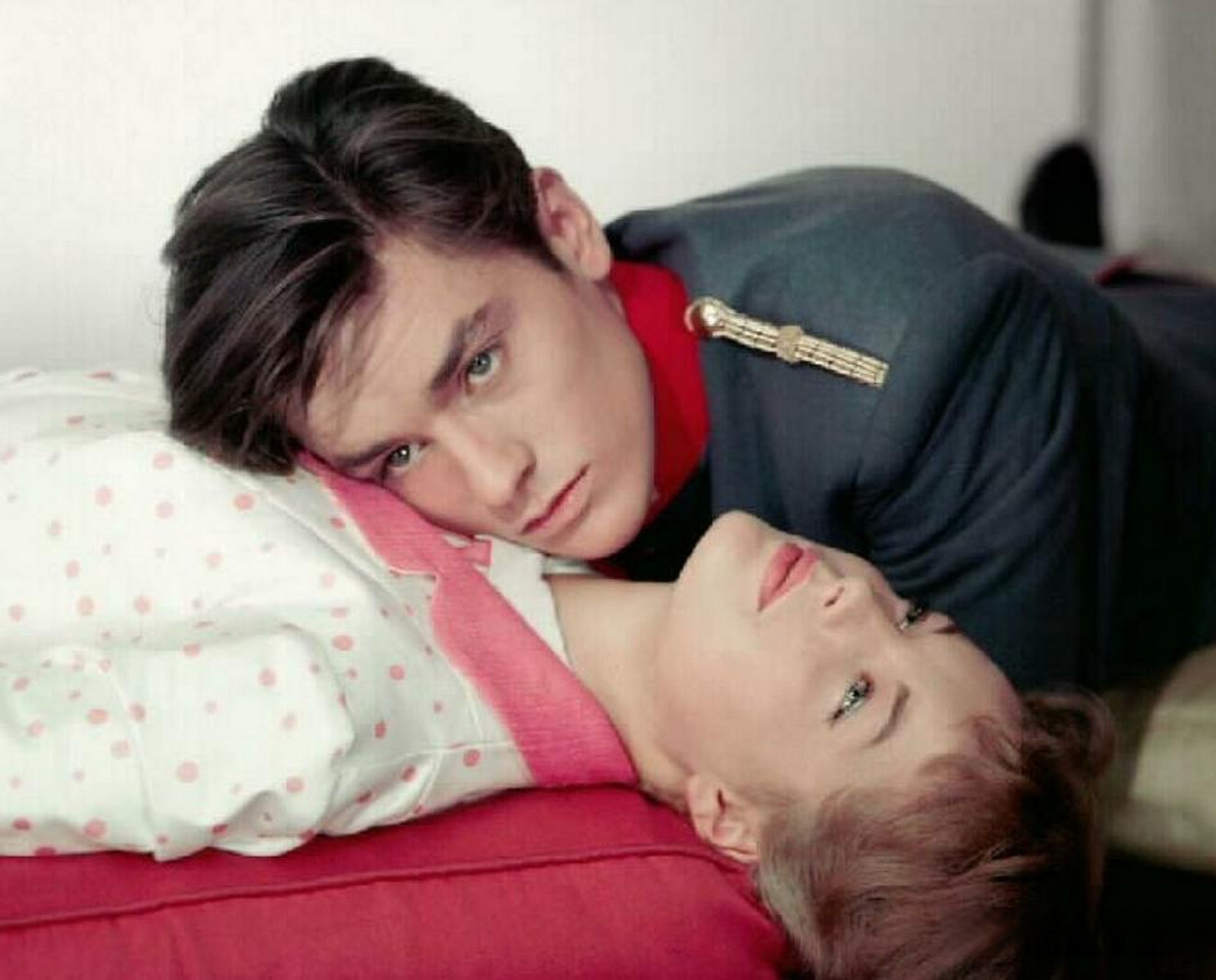 曾经风靡全球的法国男明星阿兰德龙去世了,享年88岁!