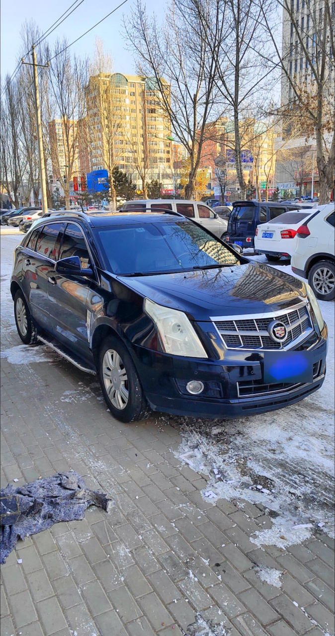 新到2012年卡迪拉克srx进口越野,当年落地60个w,现在白菜价,车况好,无