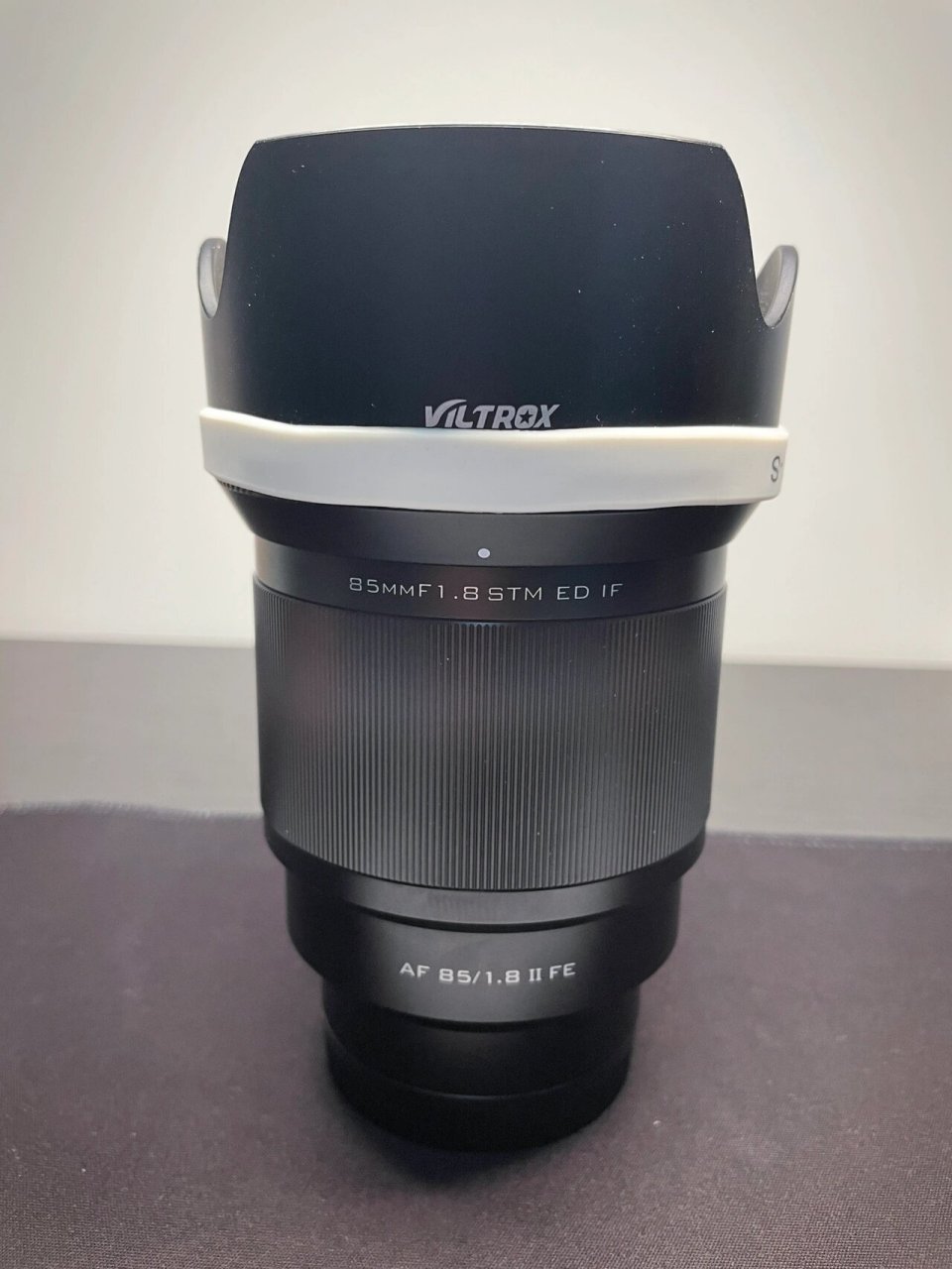 唯卓镜头遮光罩很难扣上去?