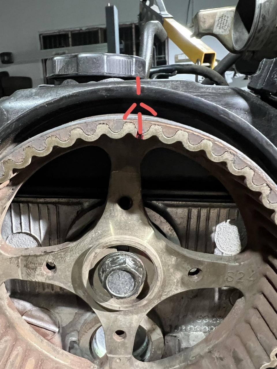 给大家分享一下三菱猎豹4g64发动机正时图,看完还有不懂的吗?