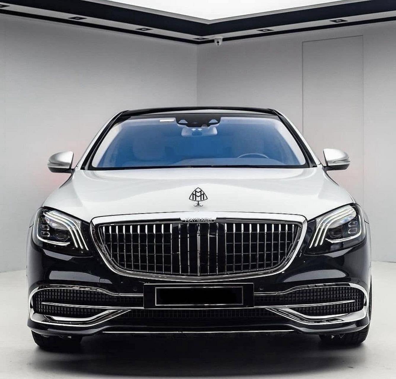 老款迈巴赫s560的气场,丝毫不输给最新的奔驰s