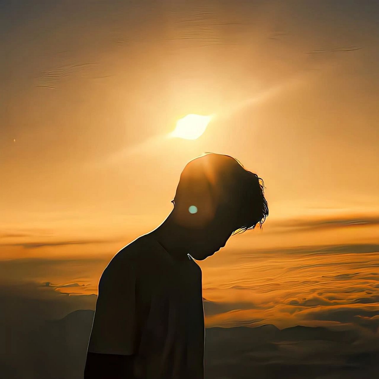 孤独感瞬间爆棚的头像 孤独,走的远远的,我一个人去流浪( 0761︵