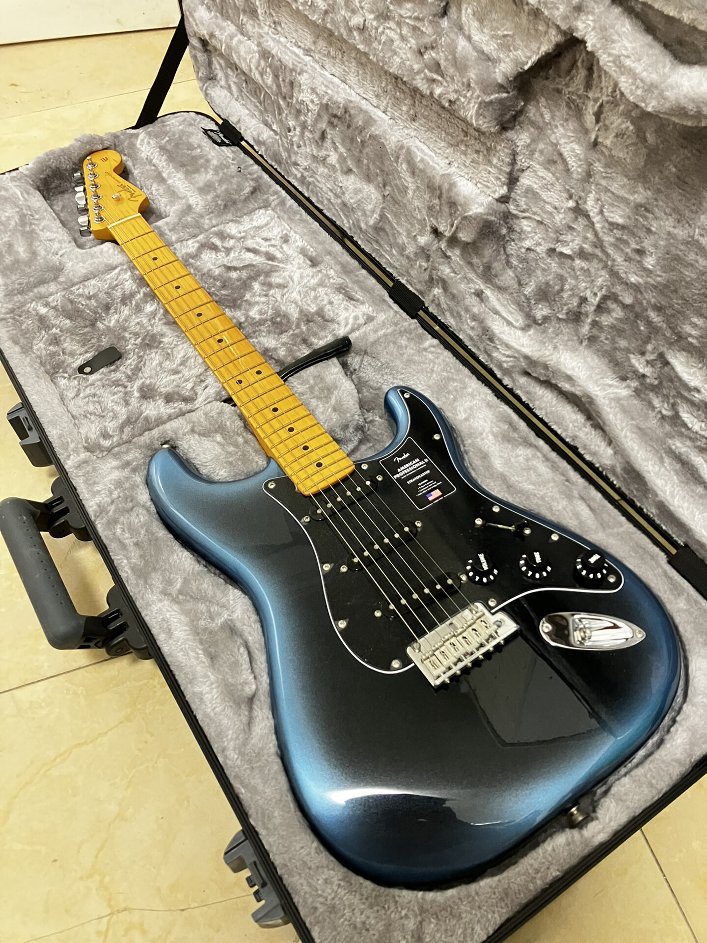 fender美专二代暗夜蓝全新现货