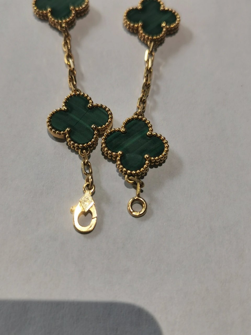 梵克雅宝孔雀石如何保养|修复 梵克雅宝的五花手链孔雀石价格最高的