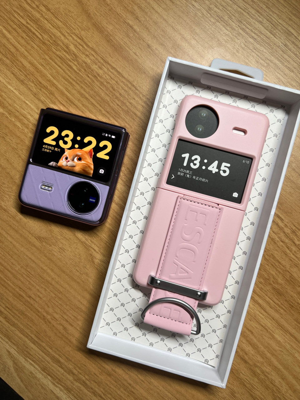 收到了vivo x flip 手机壳,粉色or紫色?