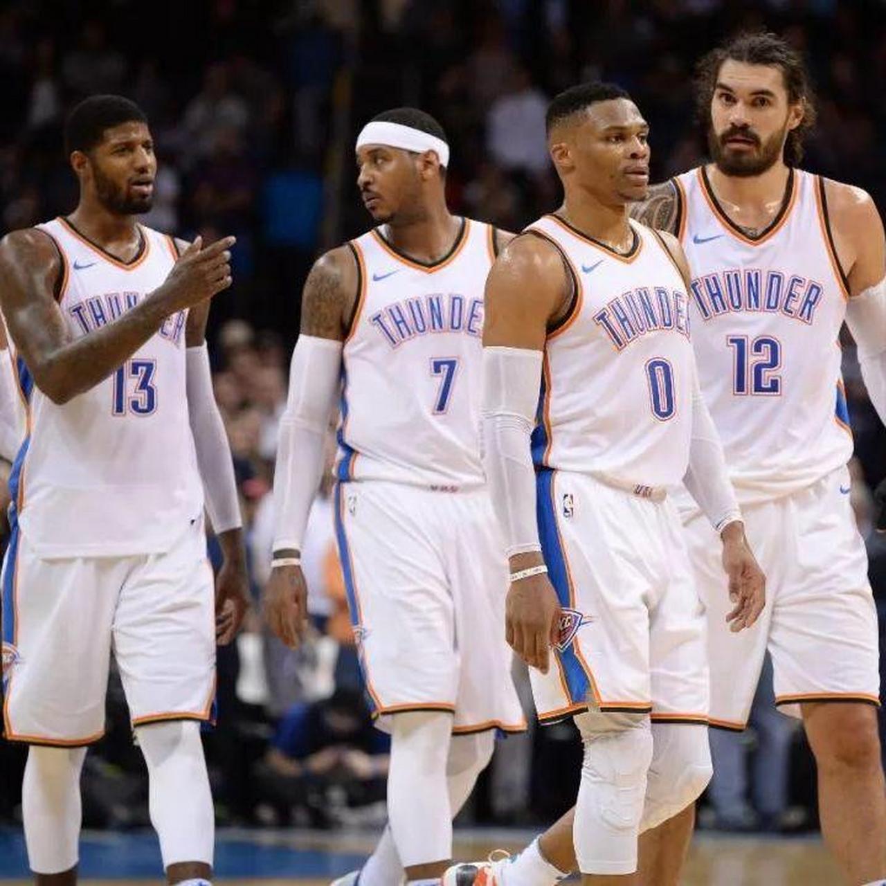 1,17-18赛季的安东尼 乔治 威少 这时期的威少刚拿到mvp,余威釉在
