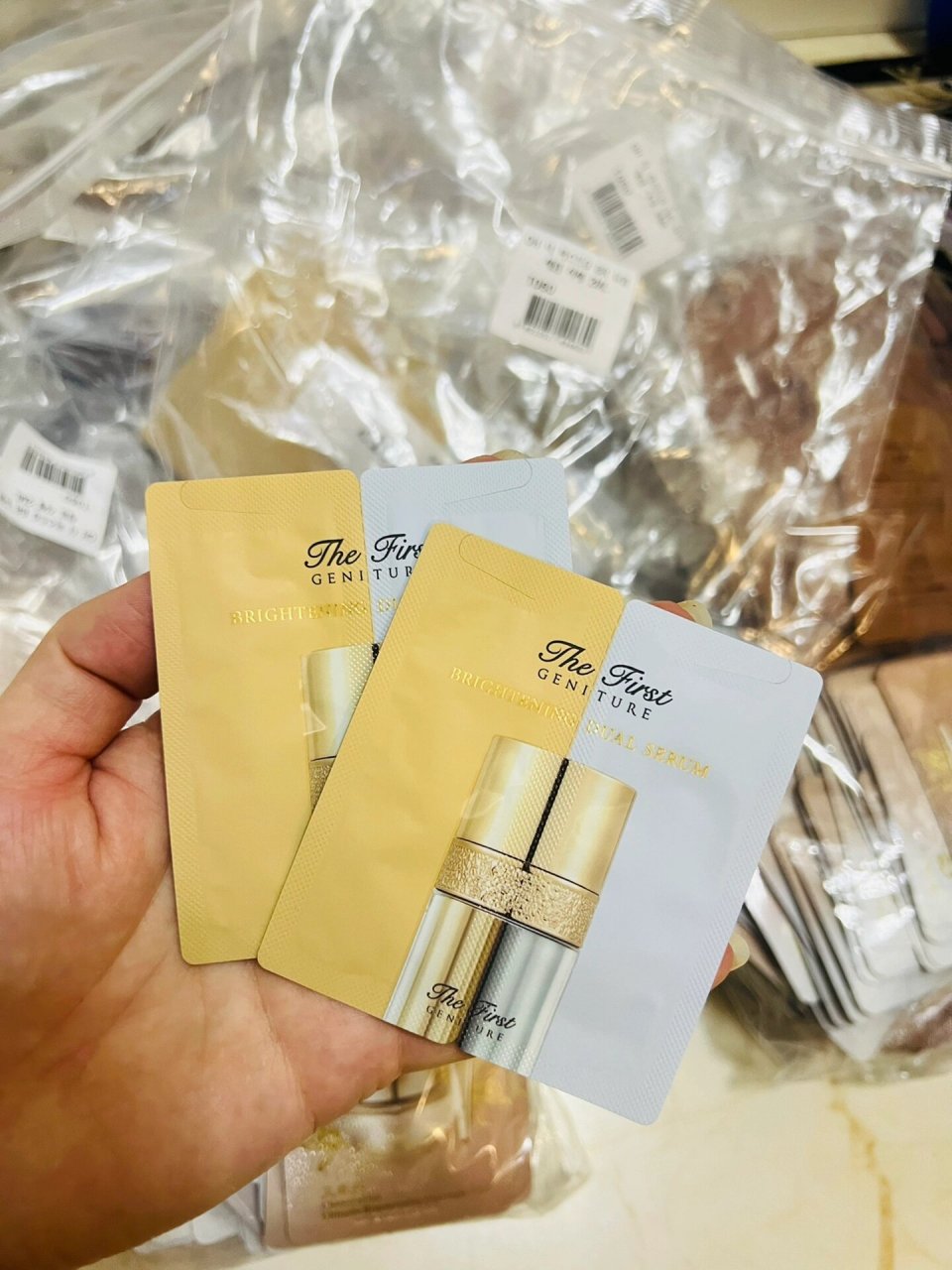 欧惠新品极致双管精华小样 欧惠极致双管精华小样 新品上市,专柜50ml