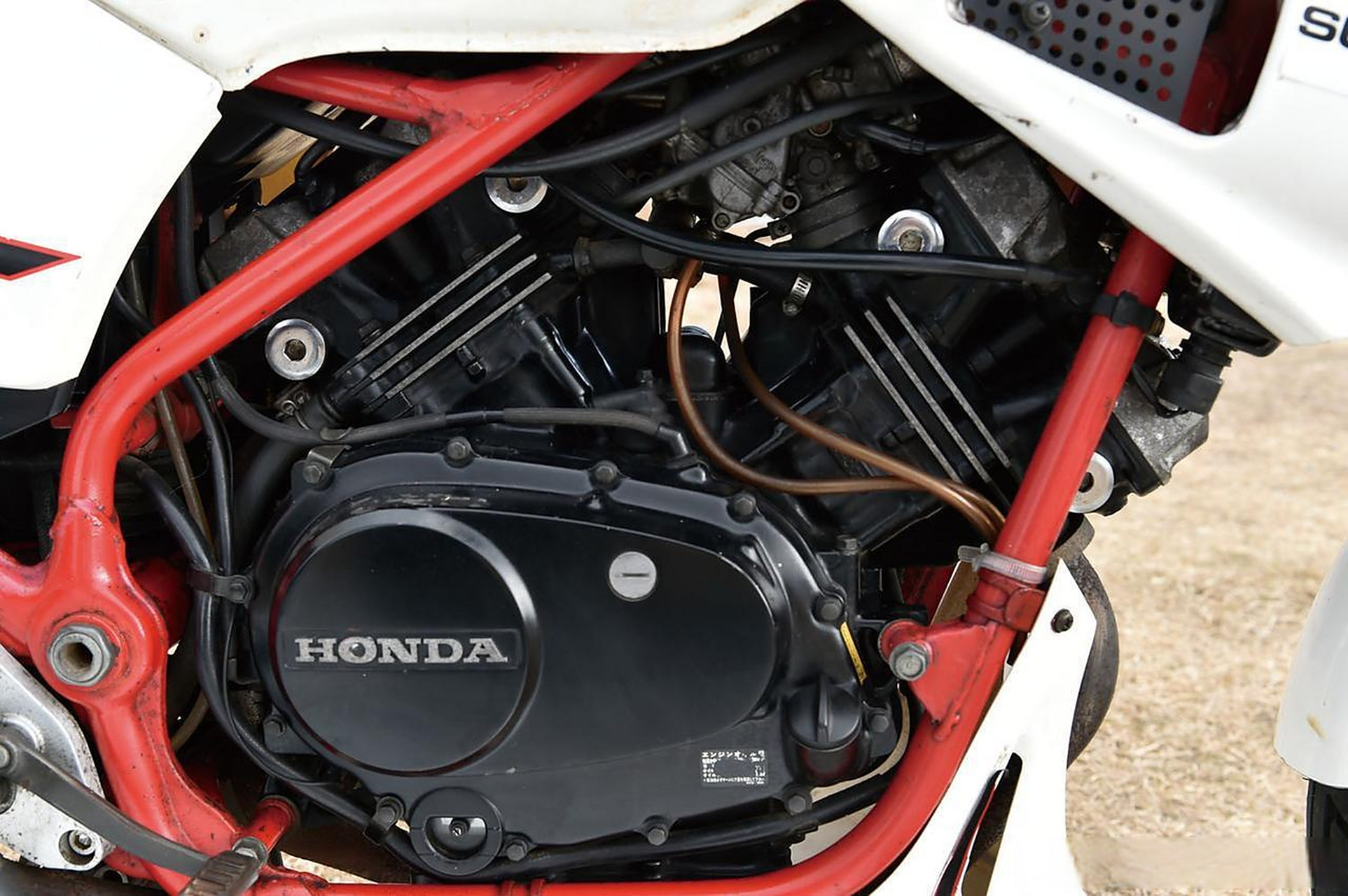 本田vt250f,销量杠杠滴!奈何还是敌不过岁月的洗礼.