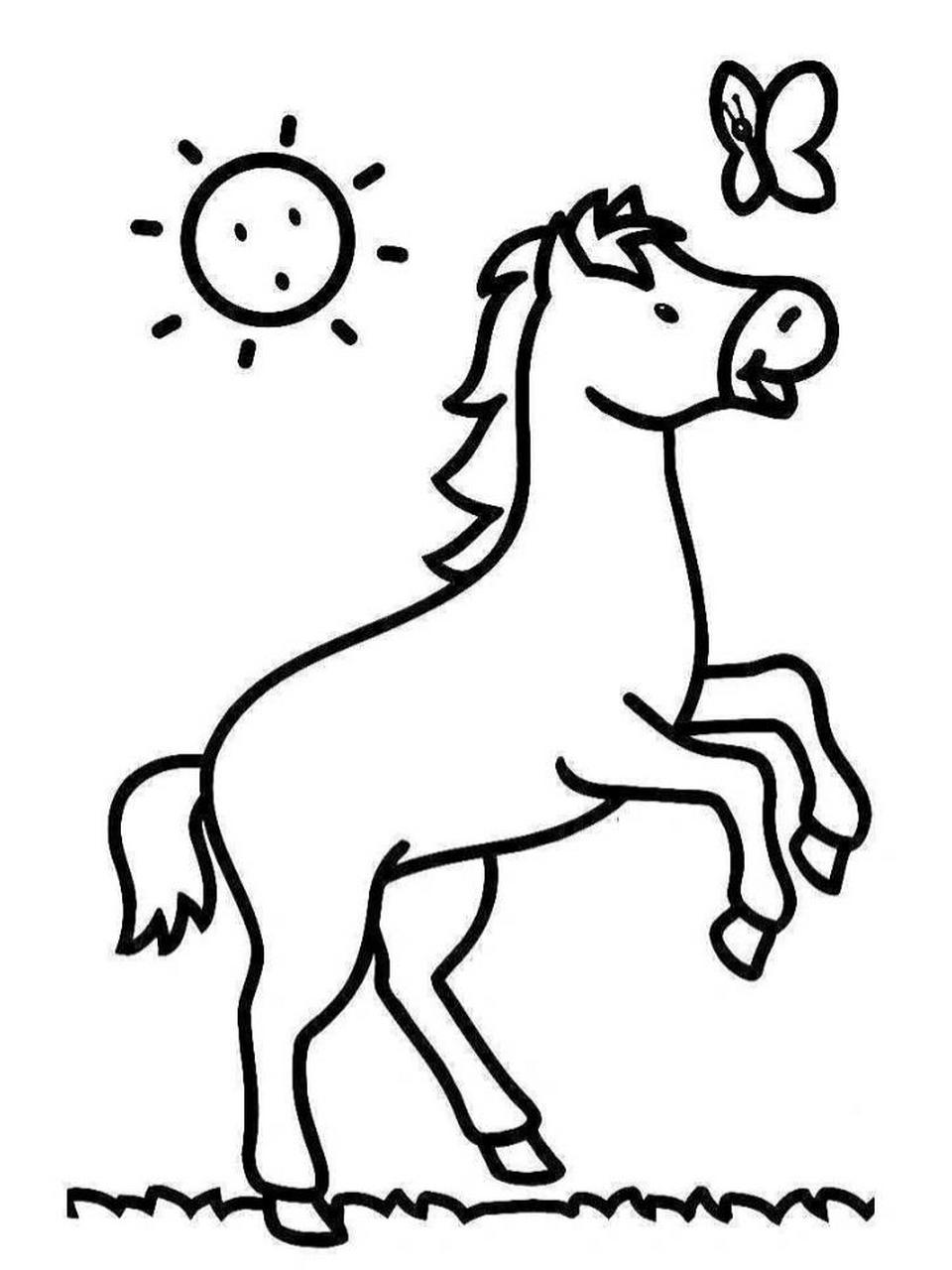 卡通图片 马 马的简笔画,可以用来给小朋友涂颜色或者用各种材料做