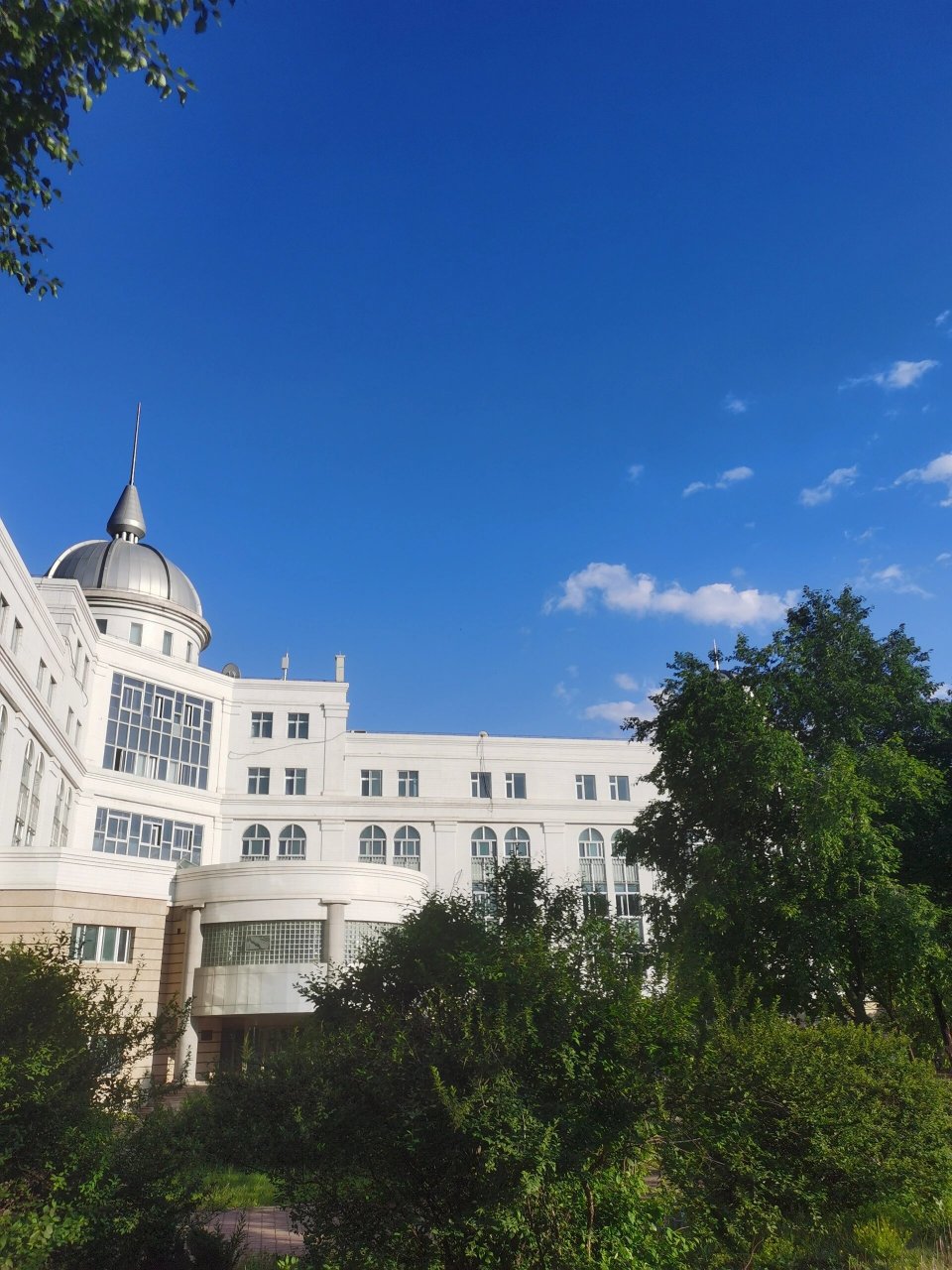 吉大日新楼游泳馆开了吗! 问问大家: 现在游泳馆开了嘛!