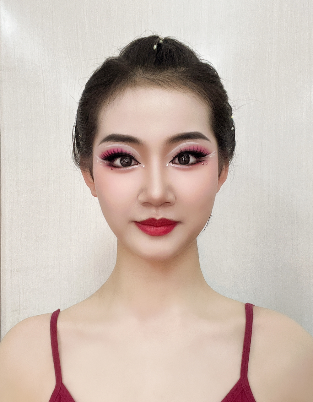 河北舞蹈艺考妆容|舞蹈化妆 分享一组优秀人的照片