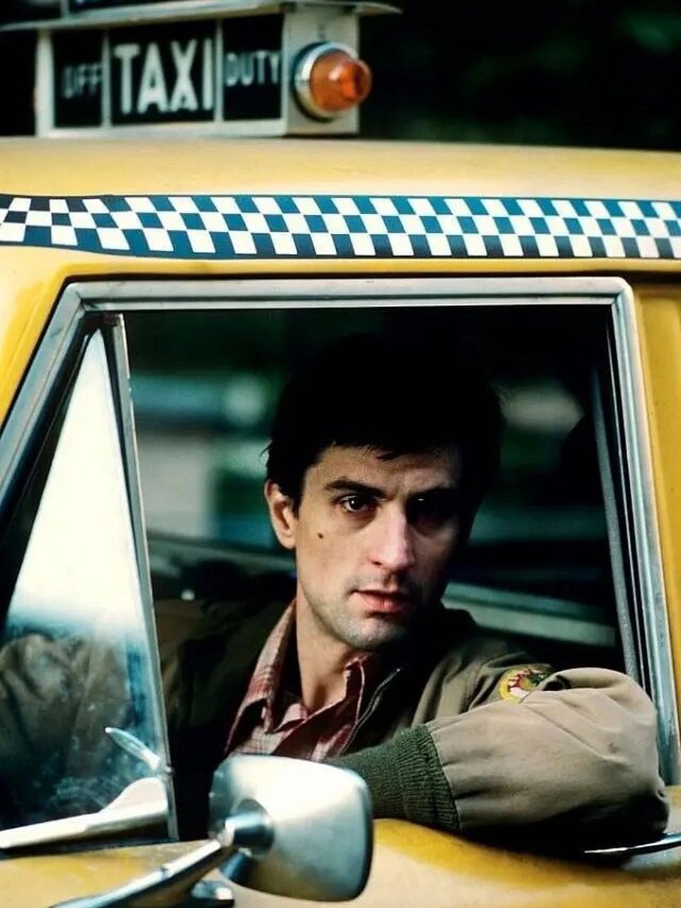 罗伯特·德尼罗 robert de niro 还在世的最伟大的演员之一,可能没有