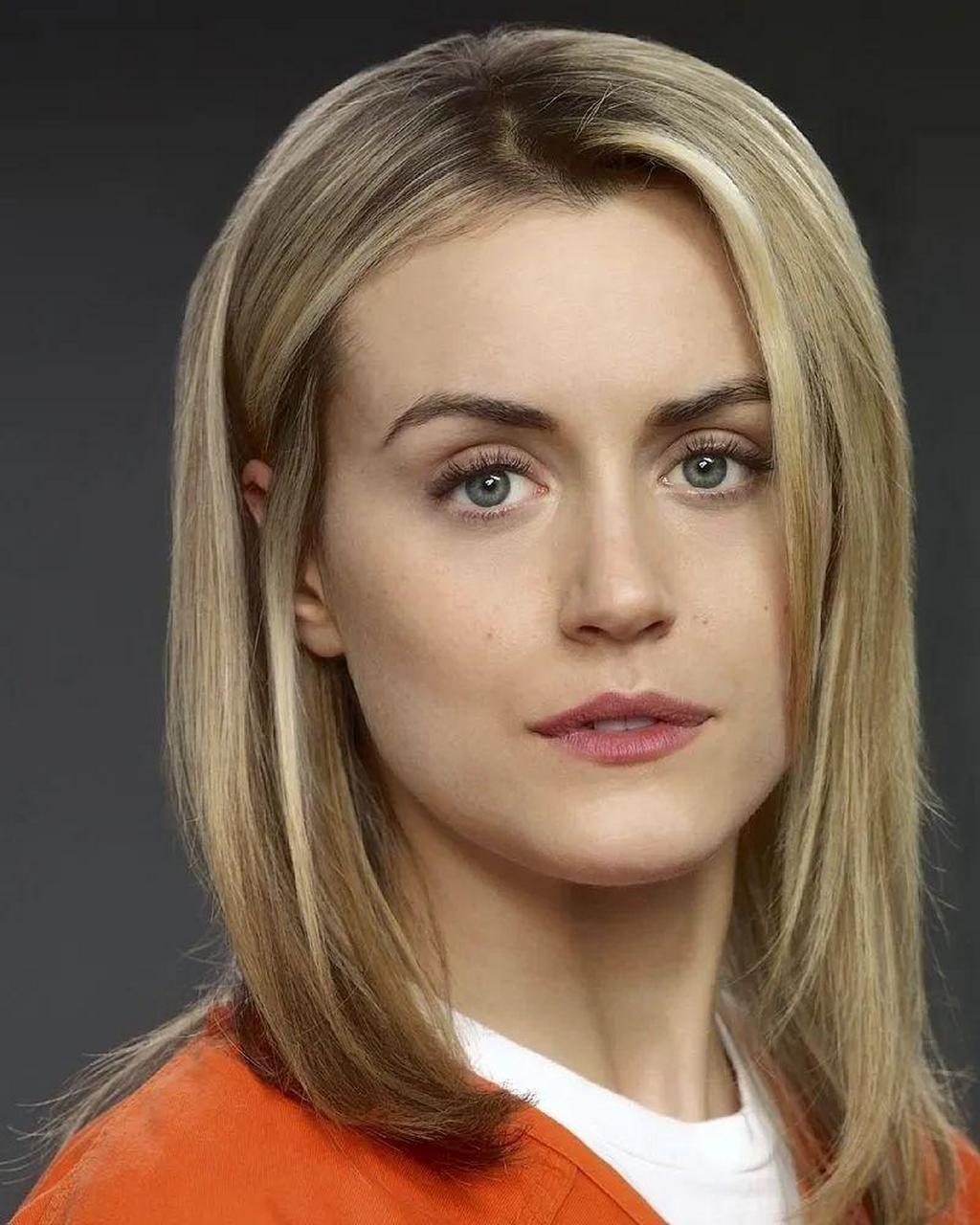 美国女演员02taylor schilling(泰勒·席琳)最近出席了的一部美剧的