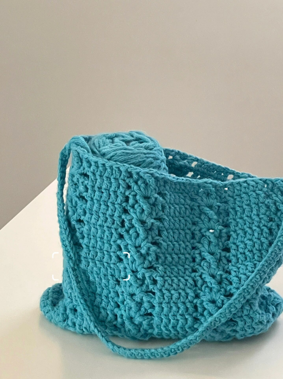 我的心水蓝钩织包(图解已更) 这个孔雀蓝好心水 总能一眼注意到它