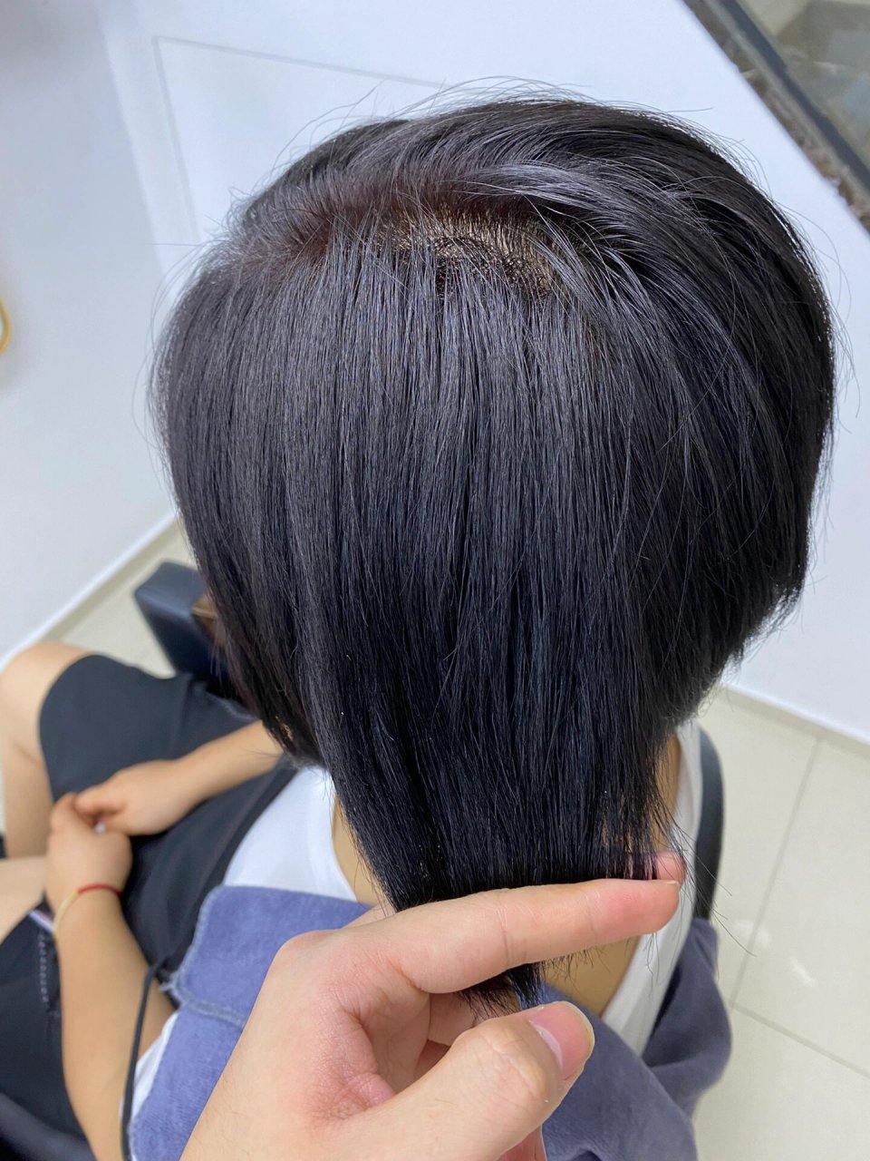 头发被烫焦了,怎么办啊?