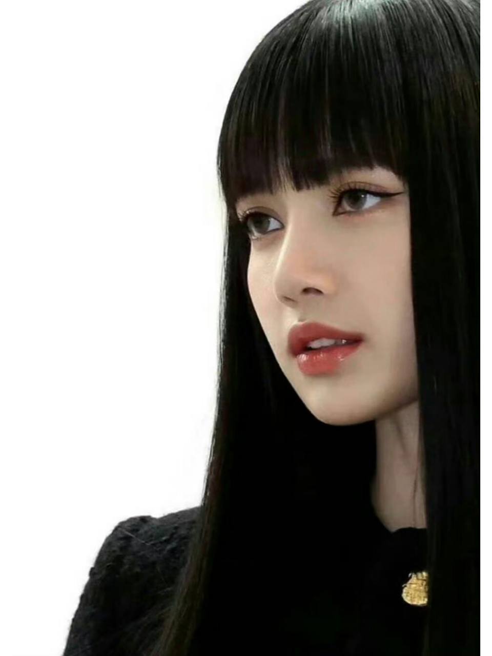 这个发型还是只服这俩人 把齐刘海黑长直留成了一种标志 676767