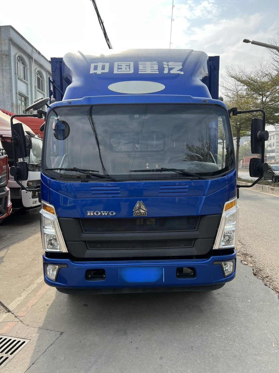 潍柴160马力.发动机巅峰状态.干净利落.宽体4米2车厢.宽2.55高2.4.