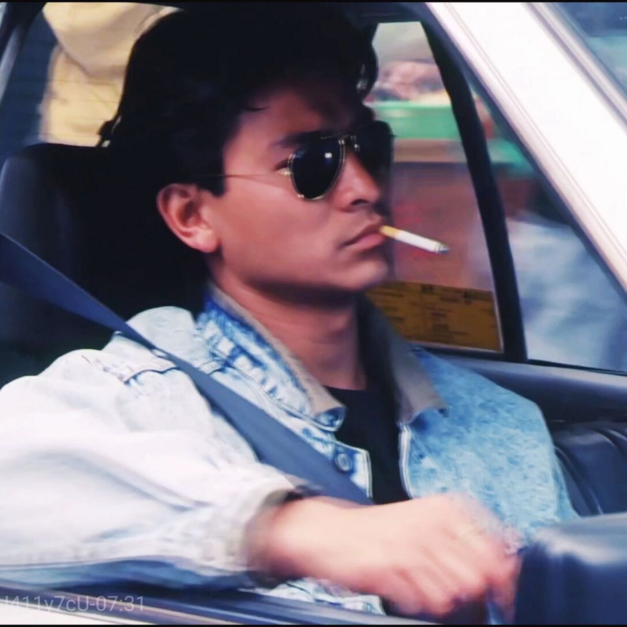 74自截华仔港风头像 华仔真系无得顶!一个字!绝!