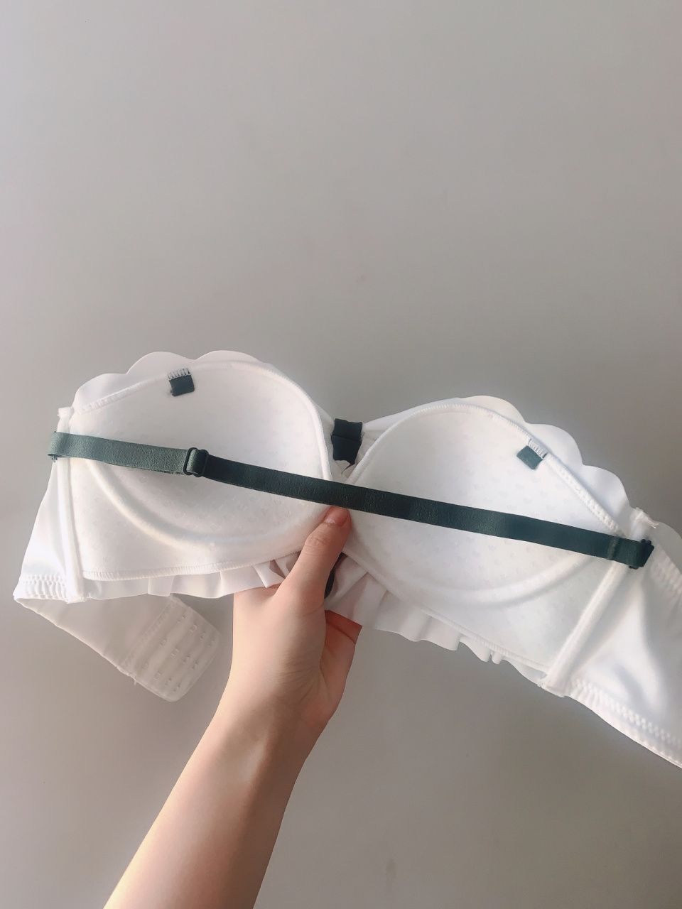 女生衣柜里的必需品96无肩带bra93 春夏必备无肩带bra93 90穿