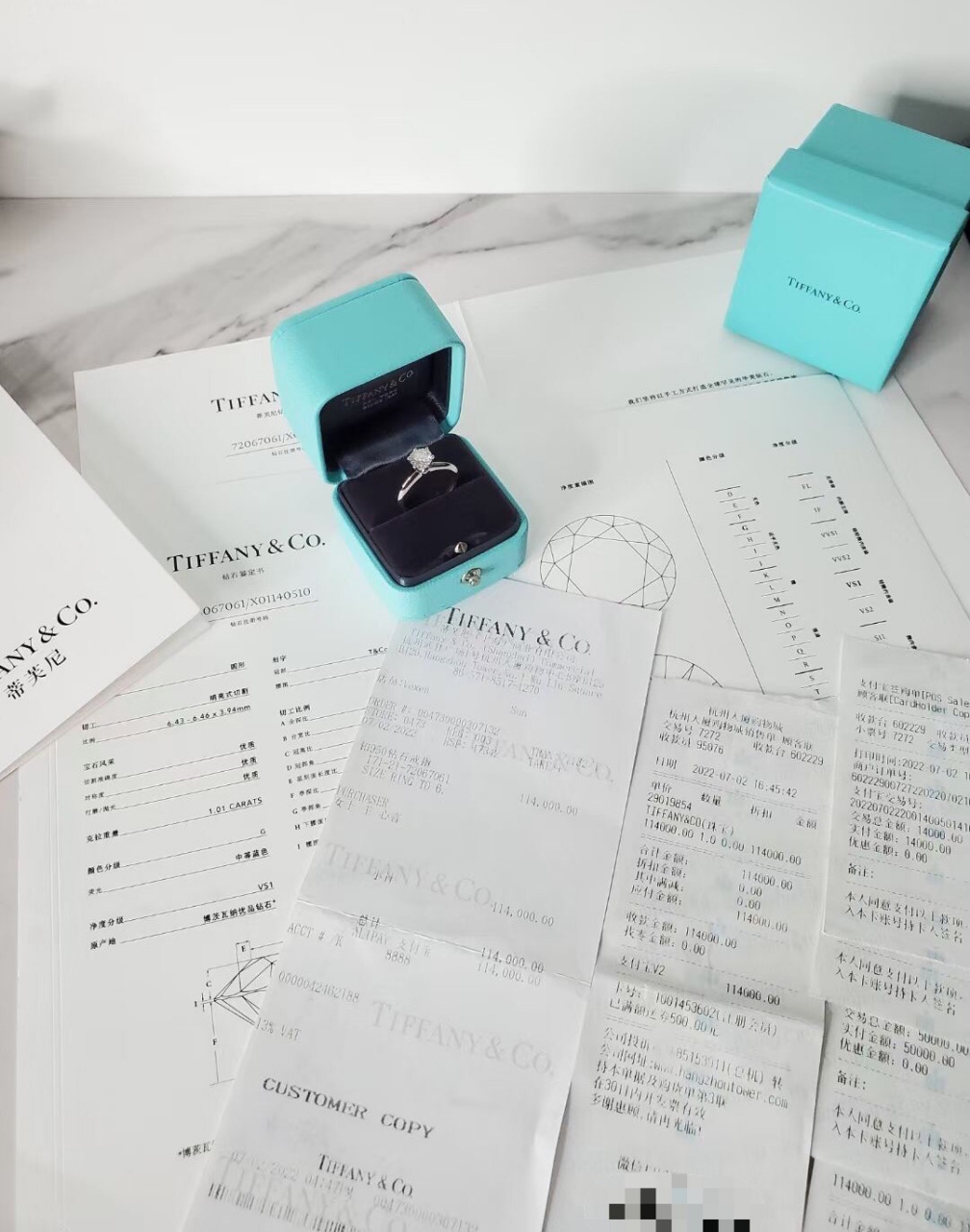 是谁问的蒂芙尼钻戒呀,1克拉6万多 tiffany钻戒, 1.
