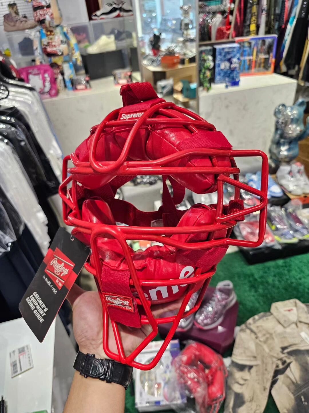 supreme 棒球头盔 supreme棒球面罩 67可当头盔使用 效果帅的一批