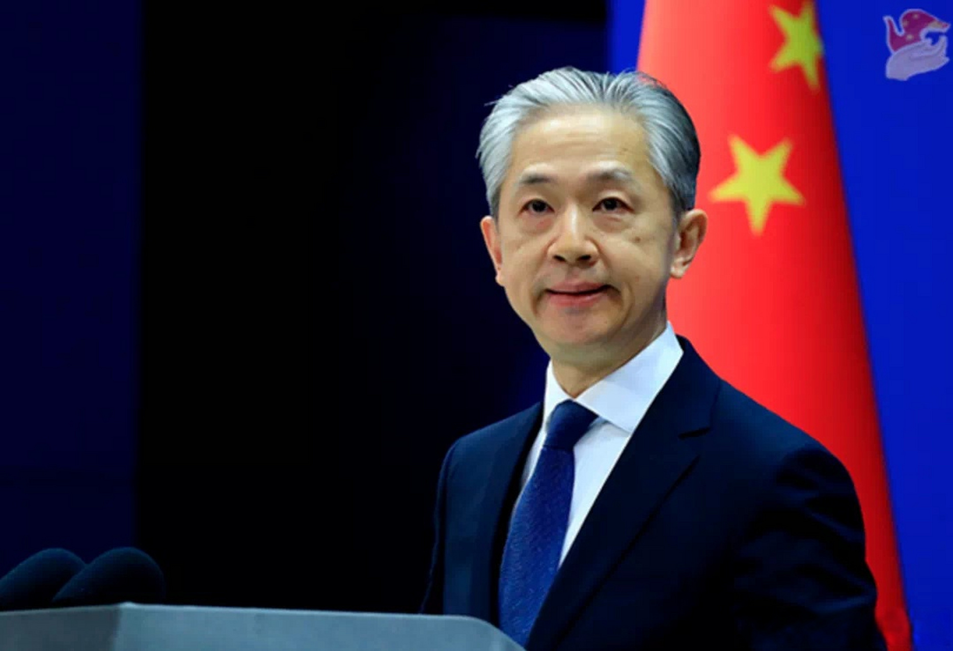 中方对智利严重山火灾情表示哀悼#】2月5日,外交部发言人汪文斌主持