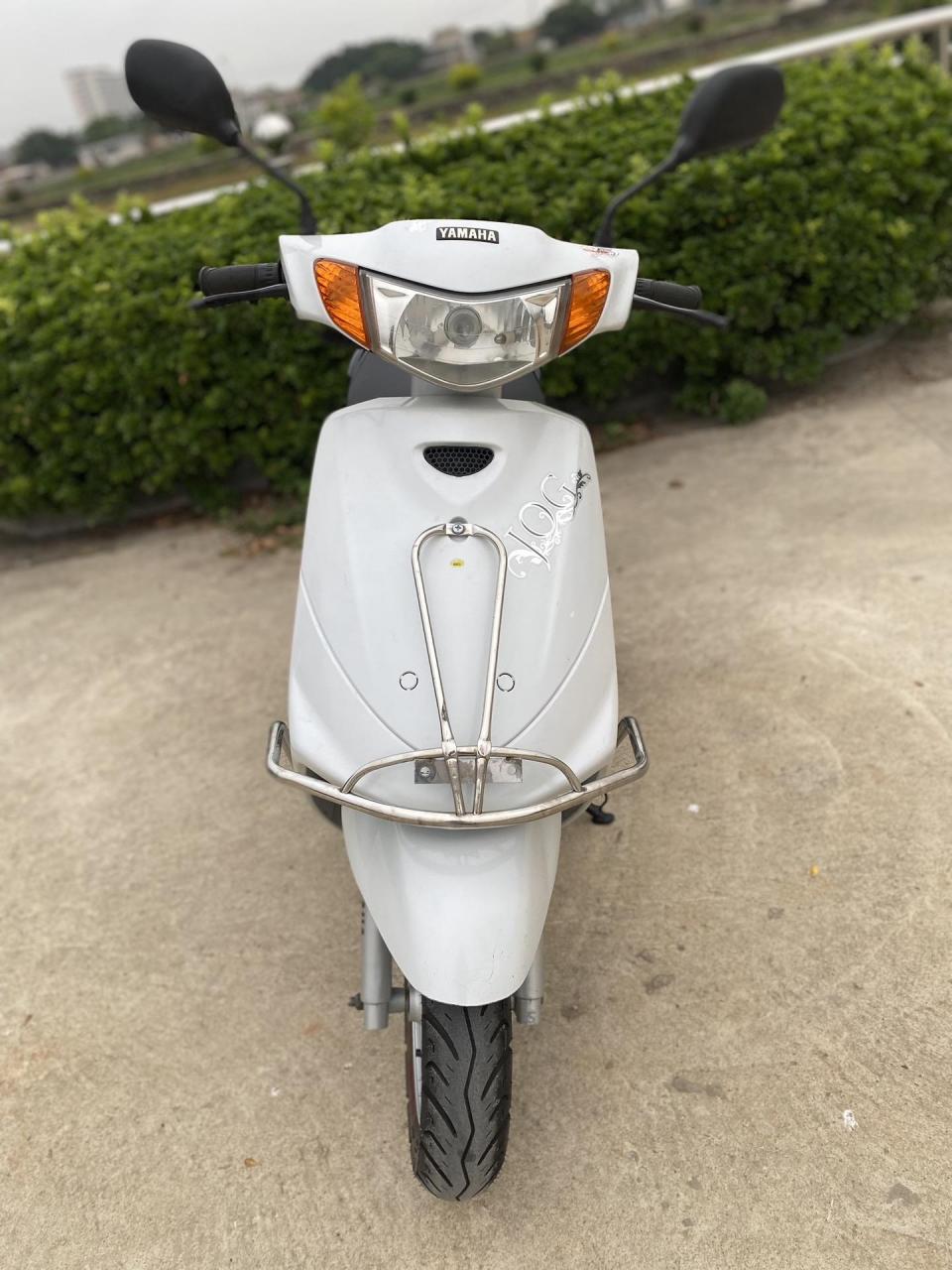 雅马哈一代神车  jog巧格100cc