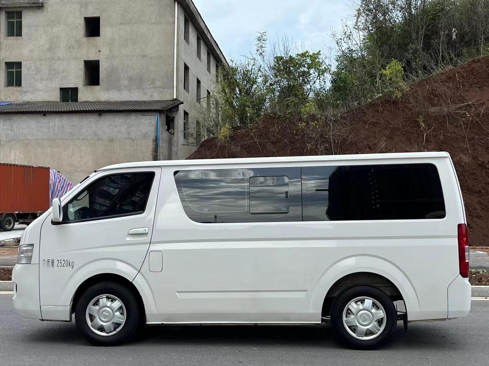 大空间面包车🚐,福田风景g7,又长,又宽,又高!用来装东西一流!