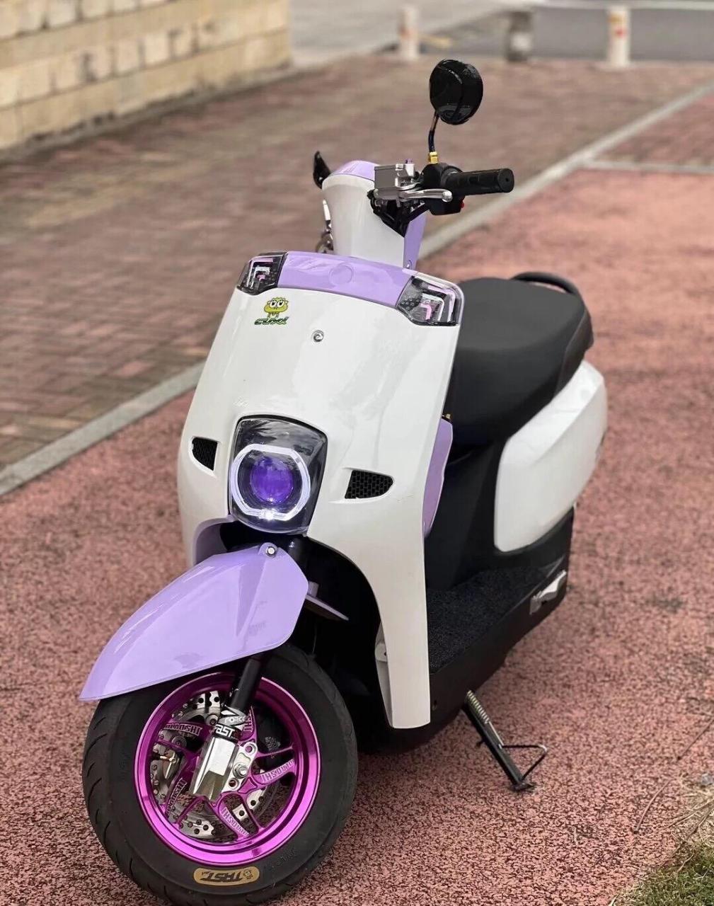 精品电酷, 踏板摩托车
