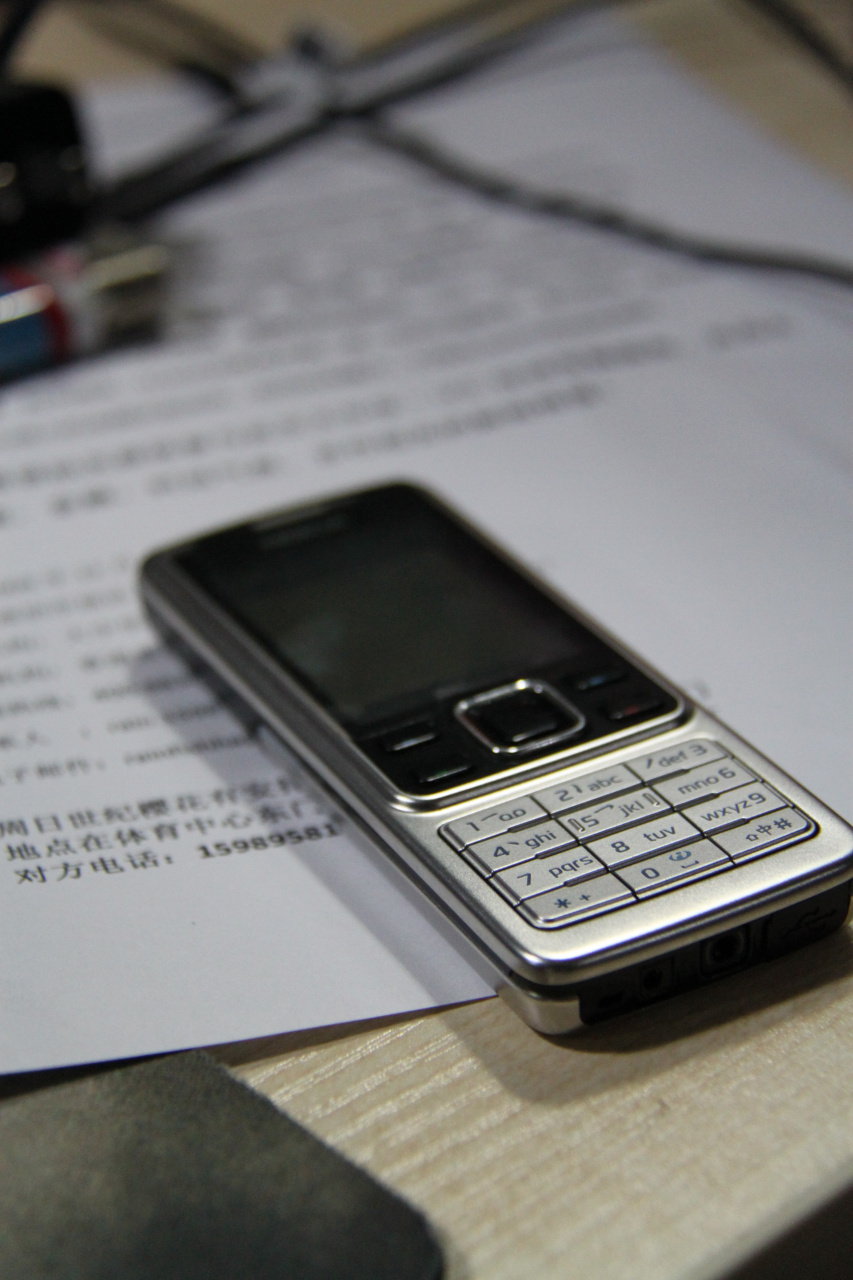 2010年装备之诺基亚6300(深圳华强北恒波线下店买的)#手机